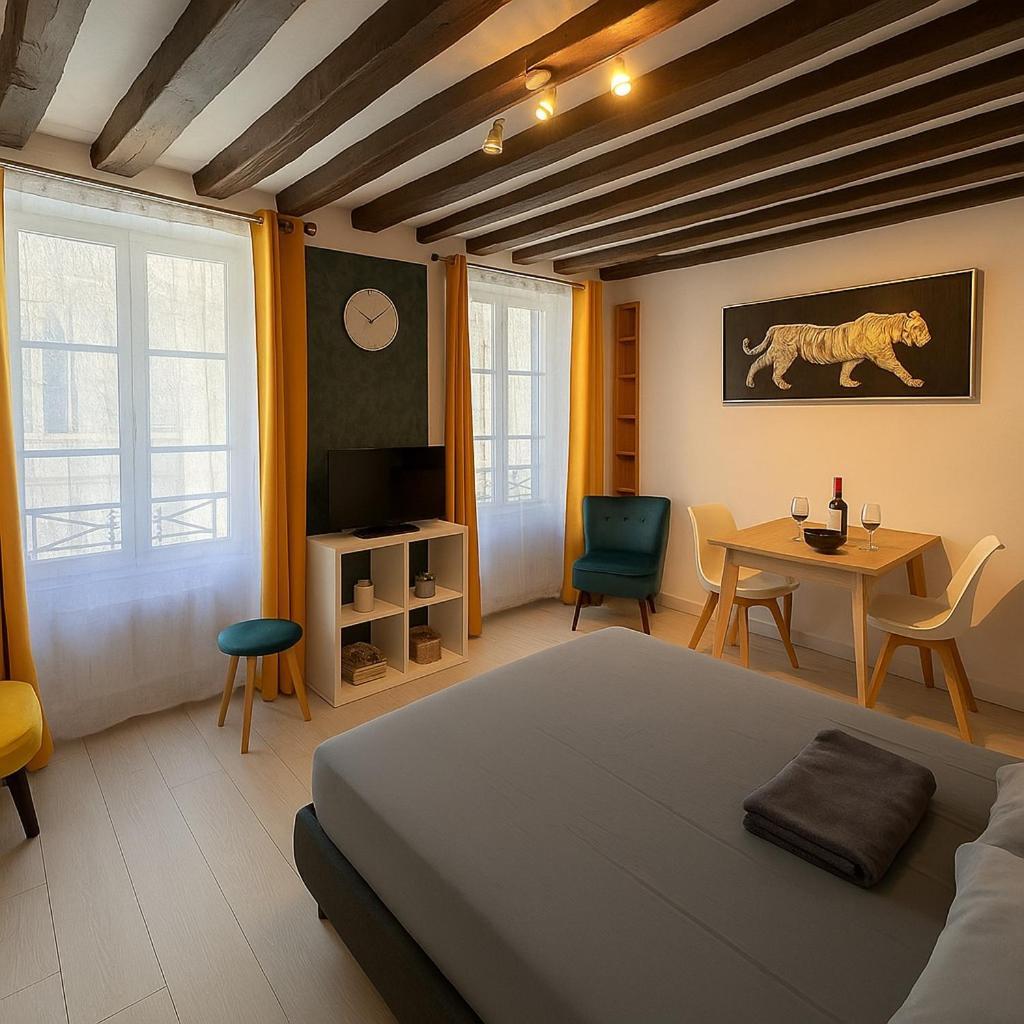Appartement Vue Cathedrale- Centre Ville Meaux-Gare-Disney المظهر الخارجي الصورة